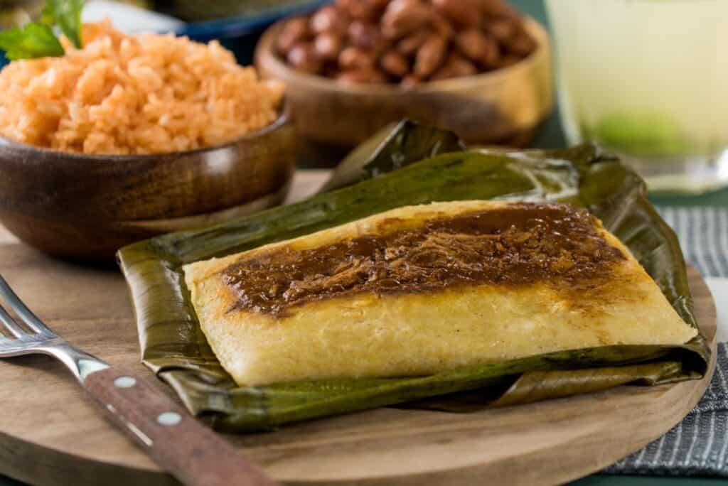 Tamales-Oaxaqueno-mexico-meal