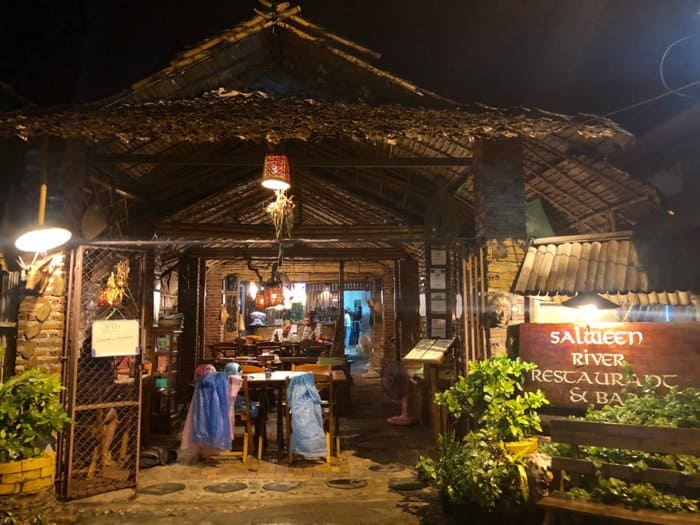 salween river-restaurant-mae hon son northern thailand