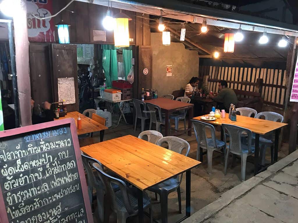 sikon-restaurant-mae-chaem-northern-thailand-mae-hong-son