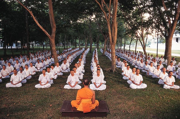 vipassana meditation mae hong son loop northern thailand
