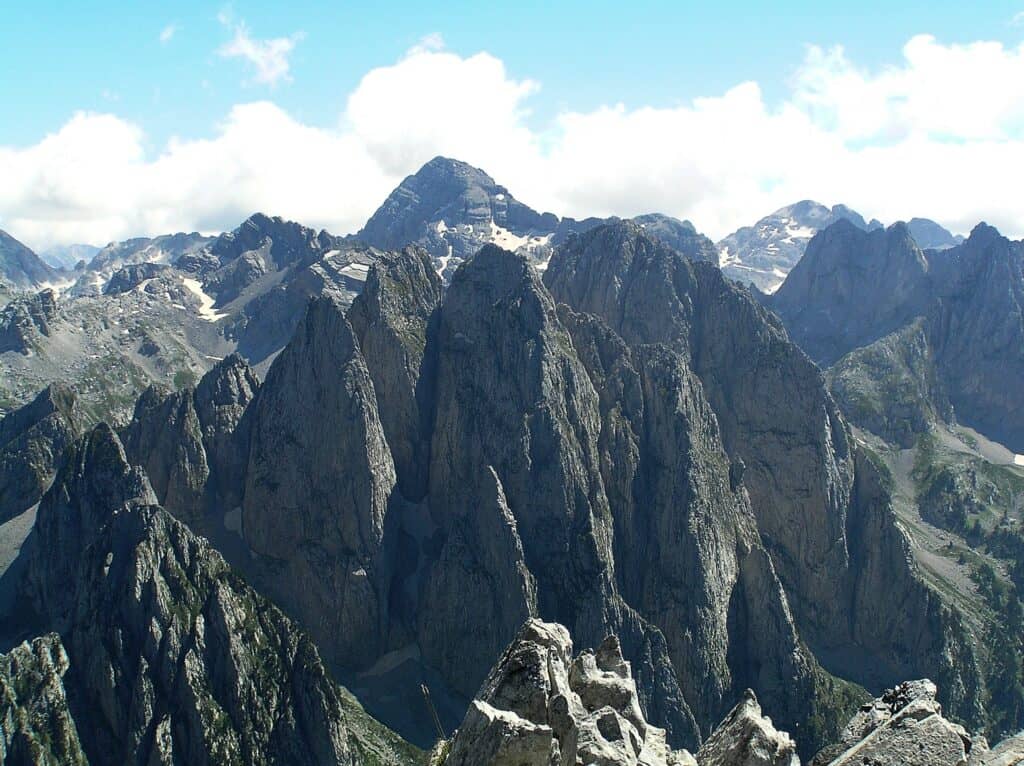backpacking-in-albania-one-month-itenerary-albanian-alps
