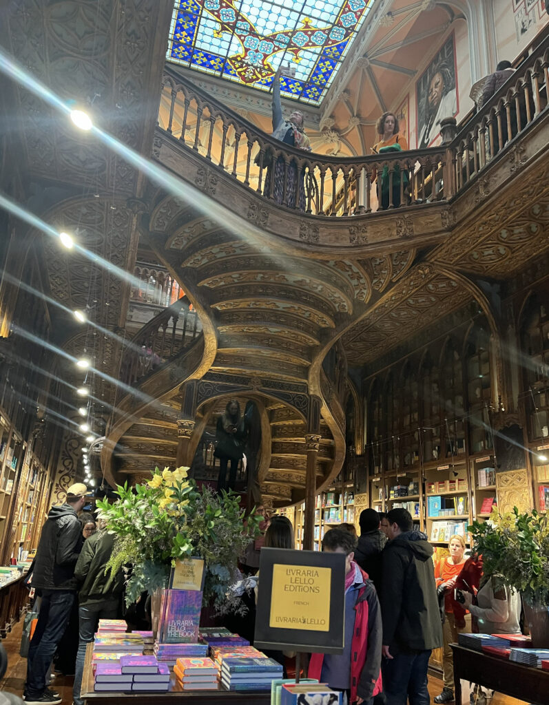 Portugal-porto-Livraria- Lello