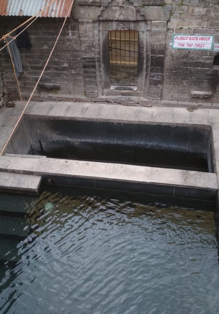 Hot springs at Vashisth Temple