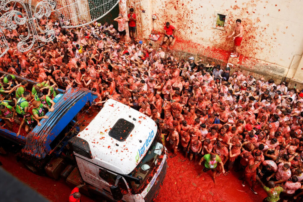 Crowds gathered in Spain for the biggest food fight