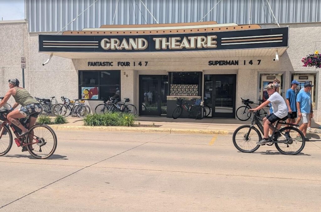 grand theatre stop, iowa, RAGBRAI