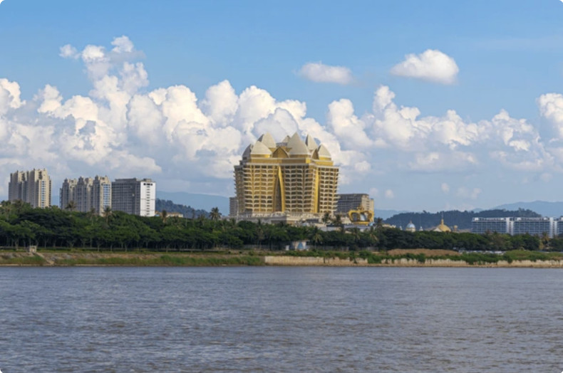 Futuristic-building-golden-triangle-visa-run